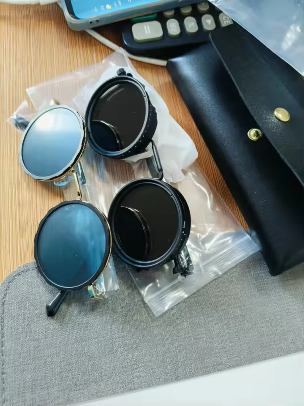 Black Lens Sunglasses ultra Premium looks +99999 Aura